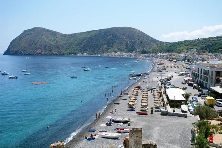 B&B T'Amo Lipari  Exteriör bild